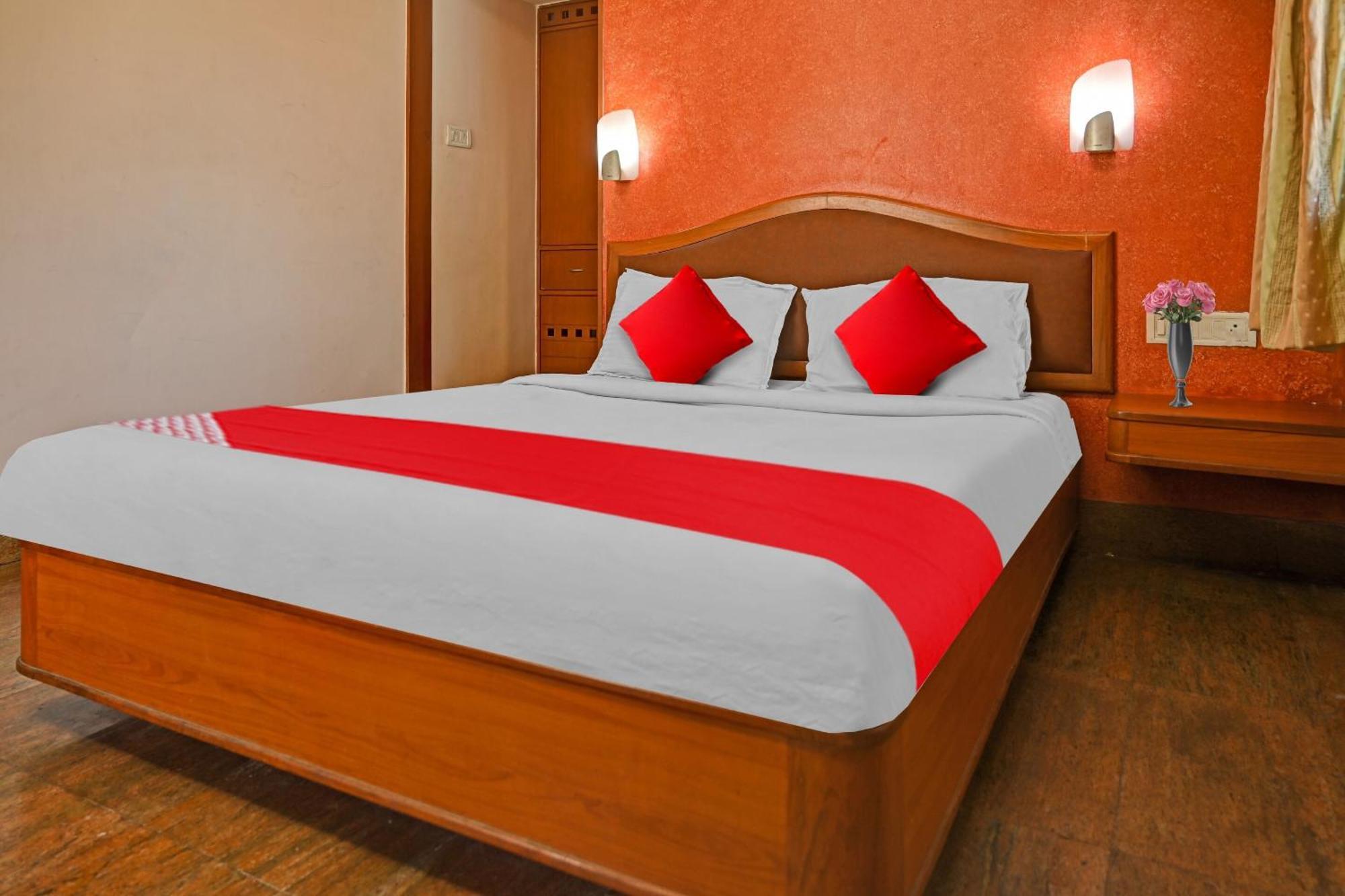 Flagship Bella Vagues Hotels Chennai Exterior foto